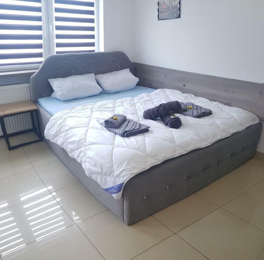Apartament Rudy 102 Self Check-In 24H Apartment Битом Екстериор снимка